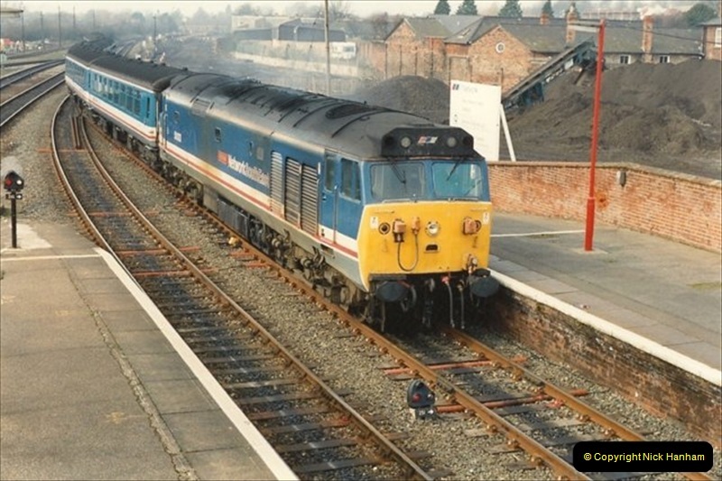 1992-02-29 Salisbury station, Salisbury, Wiltshire.  (26)323