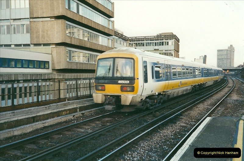 2000-02-09 London stations.  (22)272