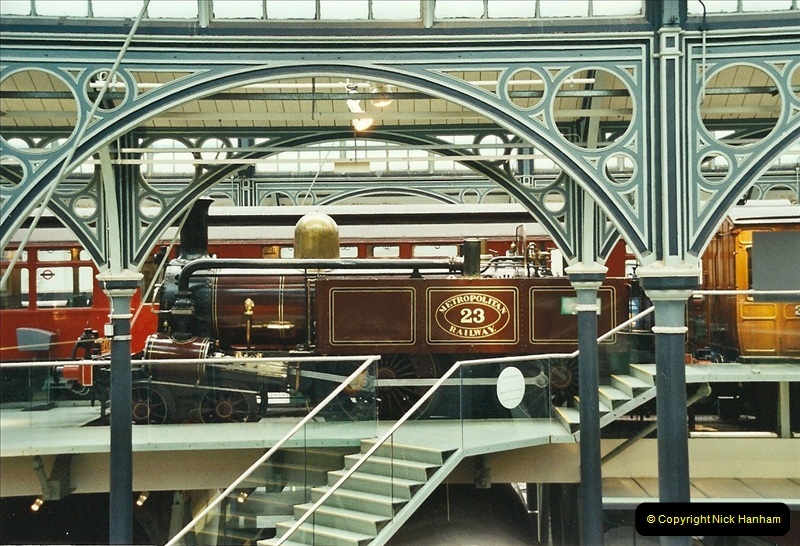 2003-03 28 The London Transport Museum @ Covent Garden, London. (1)076