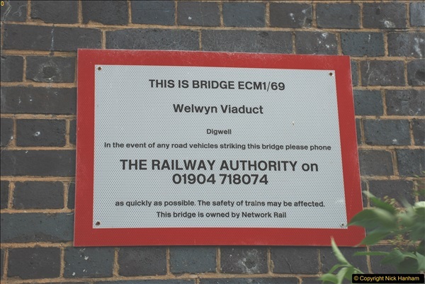 2018-06-20 Welwyn Viaduct & Welwyn Station, Hertfordshire.  (2)181