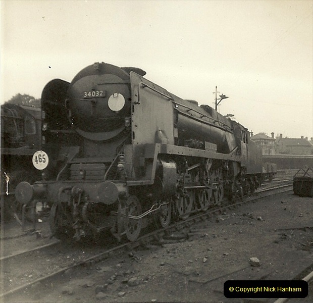 1955 to 1959 British Railways in Black & White. Local Bournemouth & Poole. (27)027