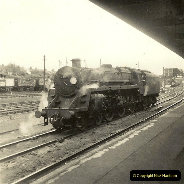 1955 to 1959 British Railways in Black & White. Local Bournemouth & Poole. (34)034
