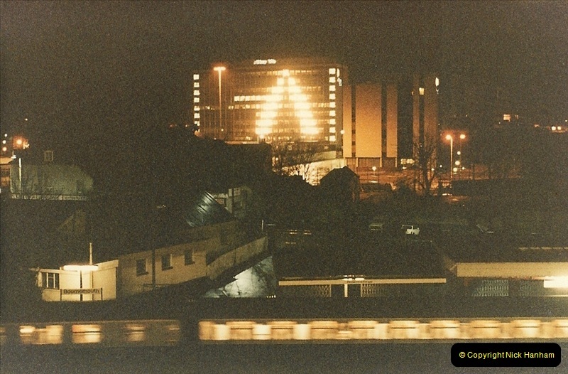 1984-12-24 Bournemouth, Dorset.  (2)191
