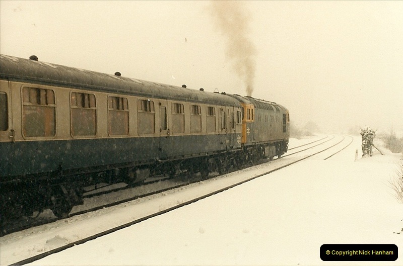 1985-01-19 Parkstone, Poole, Dorset.  (5)210