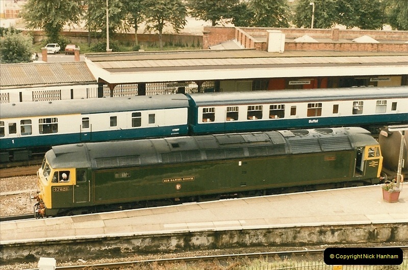 1985-09-20  Bournemouth, Dorset.  (2)221