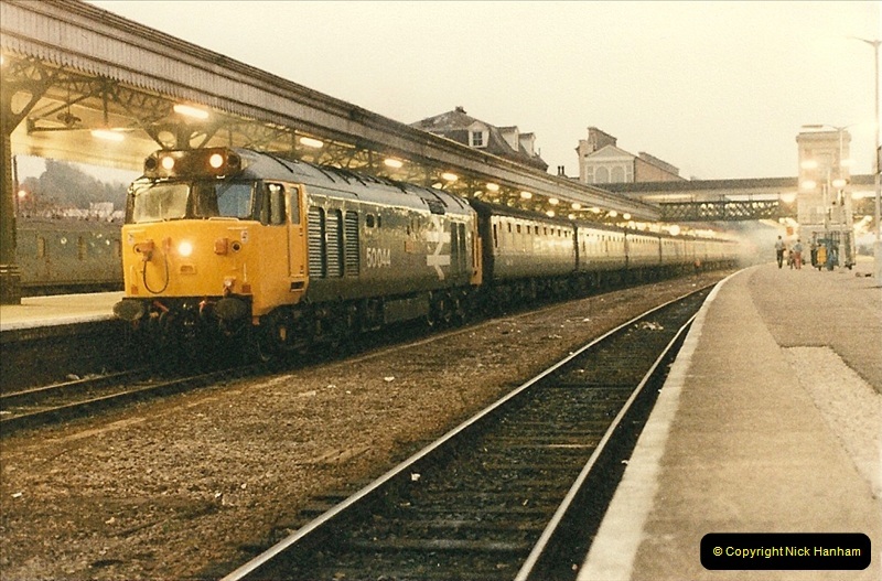 1985-11-23 Exeter St. Davids.  (27)249