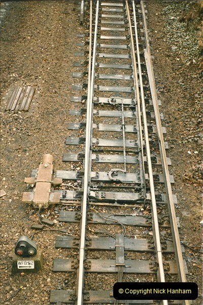 1985-12-07 Bournemouth track.263