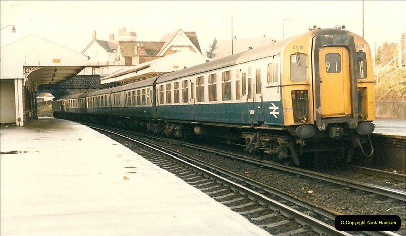 1985-12-07 Branksome, Poole,  Dorset.  (16)267
