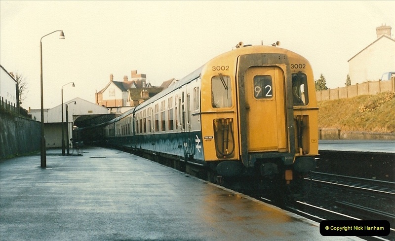 1985-12-07 Branksome, Poole, Dorset.  (18)288