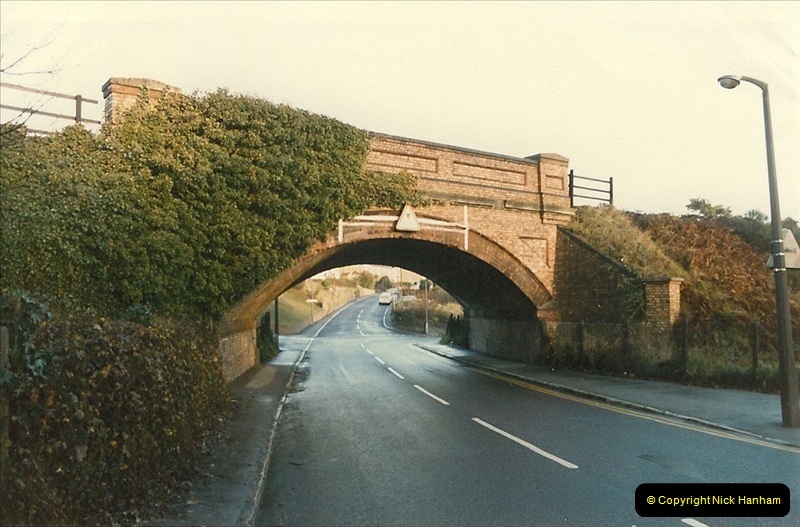 1985-12-07 Branksome, Poole, Dorset.  (6)276