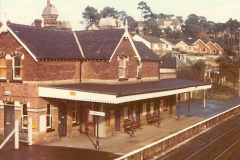 1977 Summer. Parkstone, Poole, Dorset.   (16)079