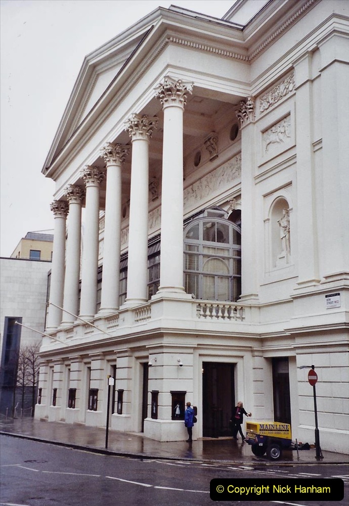 2002-Miscellaneous.-12-Back-Stage-at-the-Royal-Opera-House-London.-012
