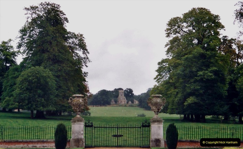 2002-Miscellaneous.-165-Wimpole-Hall-Royston-Hertfordshire-with-friends.-162