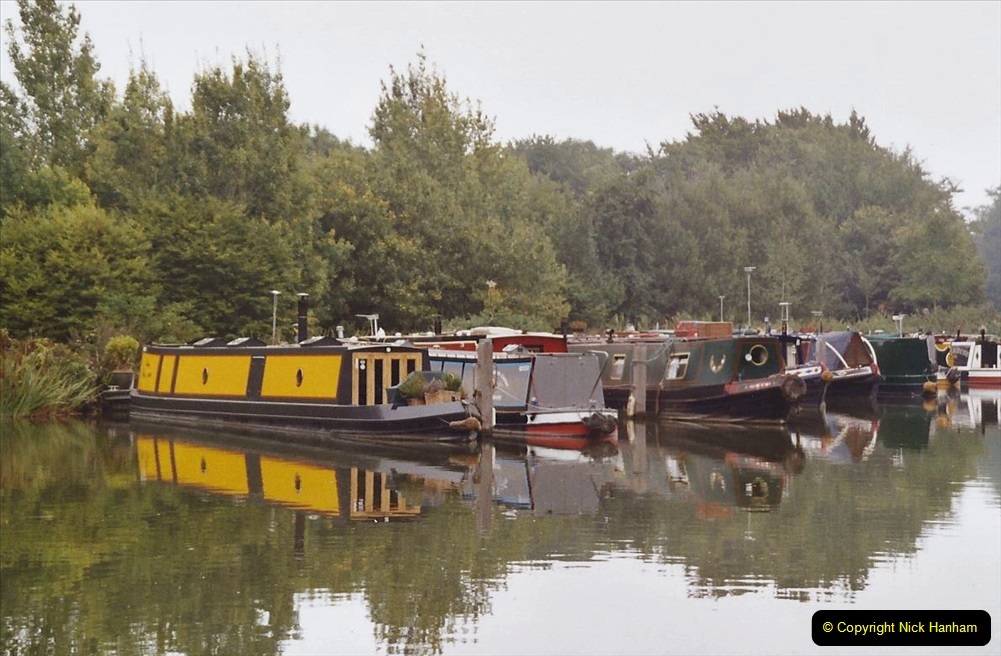 2003-September-24-The-Kennet-Avon-Canal-Trowbridge-to-Bath-and-return-to-Trowbridge-with-friends.-