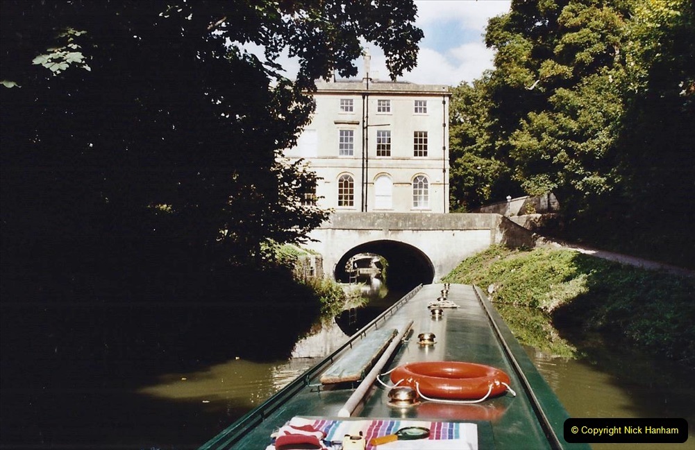2003-September-The-Kennet-Avon-Canal-Trowbridge-to-Bath-and-return-to-Trowbridge-with-friends.-67-