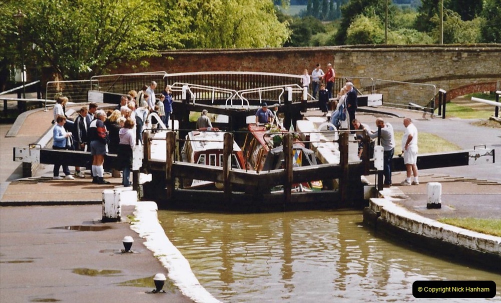 2004-June-The-Grand-Union-Canal-Blisworth-Northampton-Noprthamptonshire.-3-