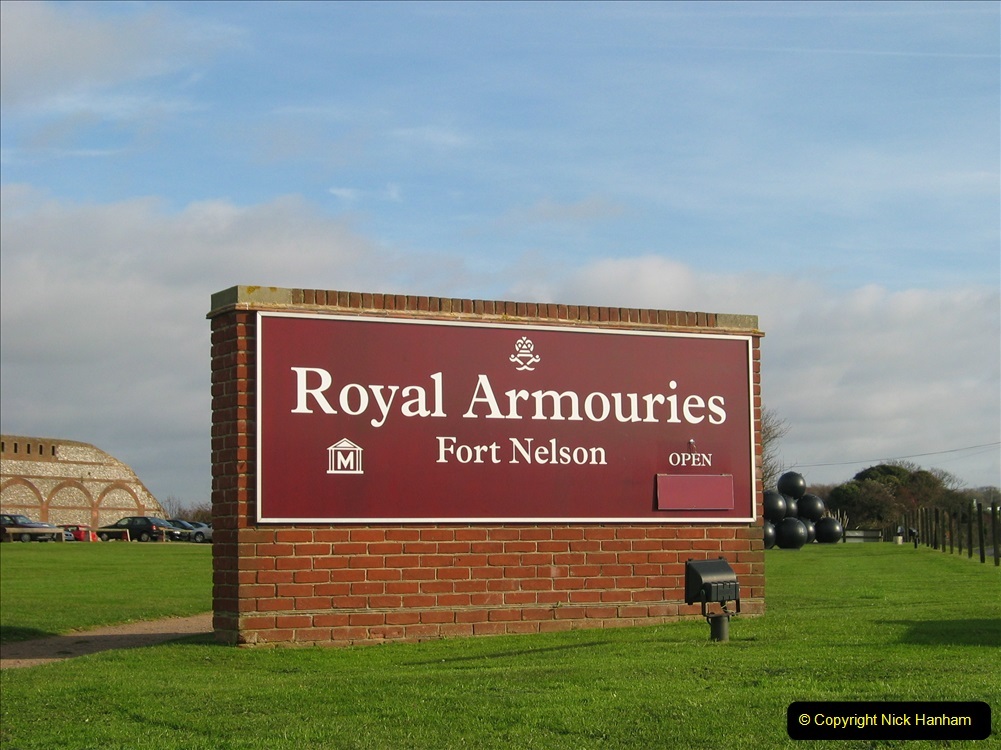 Retrospective-2004-November-47-Portsmouth-and-its-military-history.-