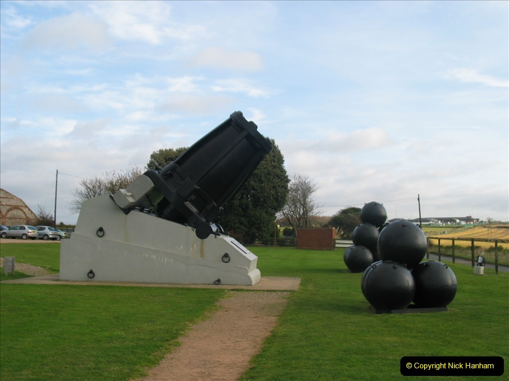 Retrospective-2004-November-49-Portsmouth-and-its-military-history.-