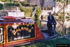 2005-October-A-small-narrow-boat-on-the-Kennet-Avon-Canal-Trowbridge-to-Bath-and-back-to-Trowbridge.-37-