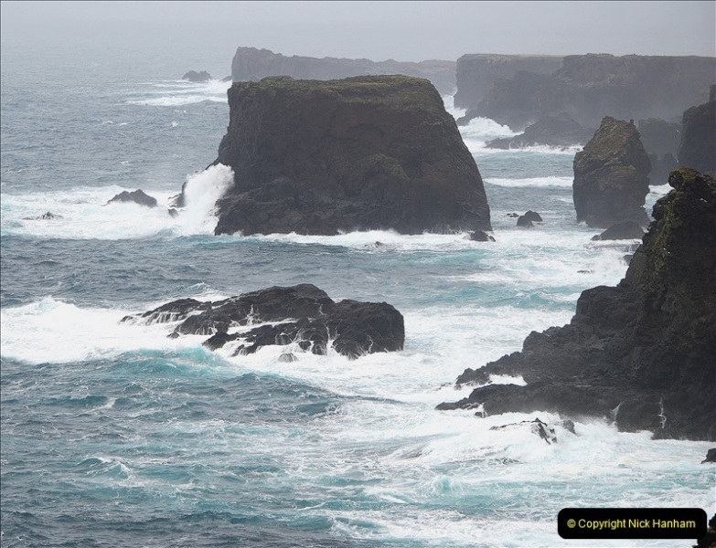 2019-03-27-Lerwick-Shetland-Islands.-137-At-Eshaness-Lighthouse.-137