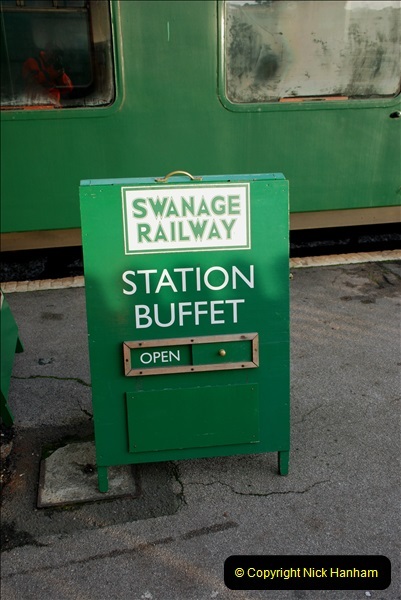 2018-12-08 Santa Specials at Swanage and Norden.  (42)042