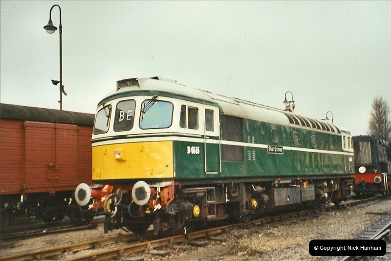 2002-12-14 Driving the DMU on Santa Specials.  (1)237