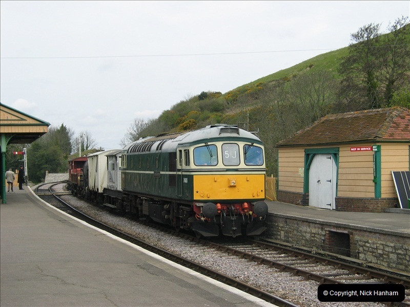 2005-04-17 Swanage Railway 50s & 60s Event, @ Corfe Castle, Dorset.  (5)037