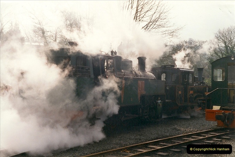 2000-03-10 Welshpool & Llanfair Railway, North Wales.  (12)040