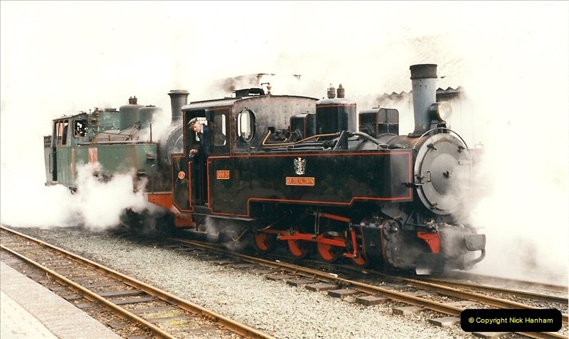 2000-03-10 Welshpool & Llanfair Railway, North Wales.  (6)034