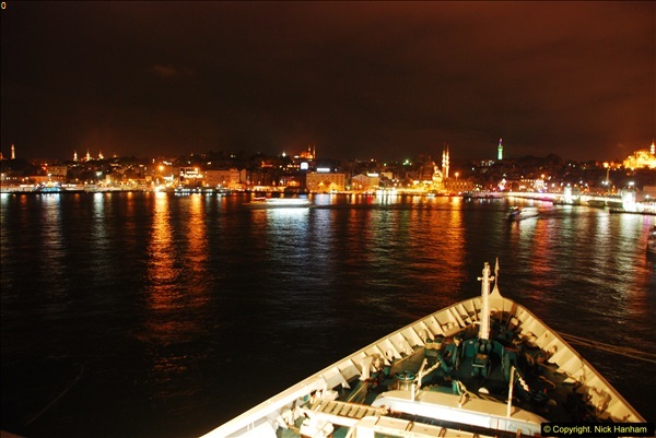 2013-10-17 to 18 London to Istanbul, Turkey.  (79)079