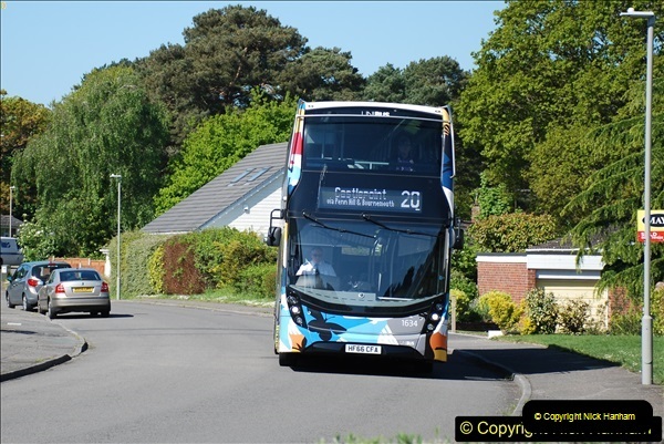 2018-05-05 Uni bus on our Route 20.  (1)095